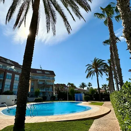 Azul Marino Vyb * دينايا